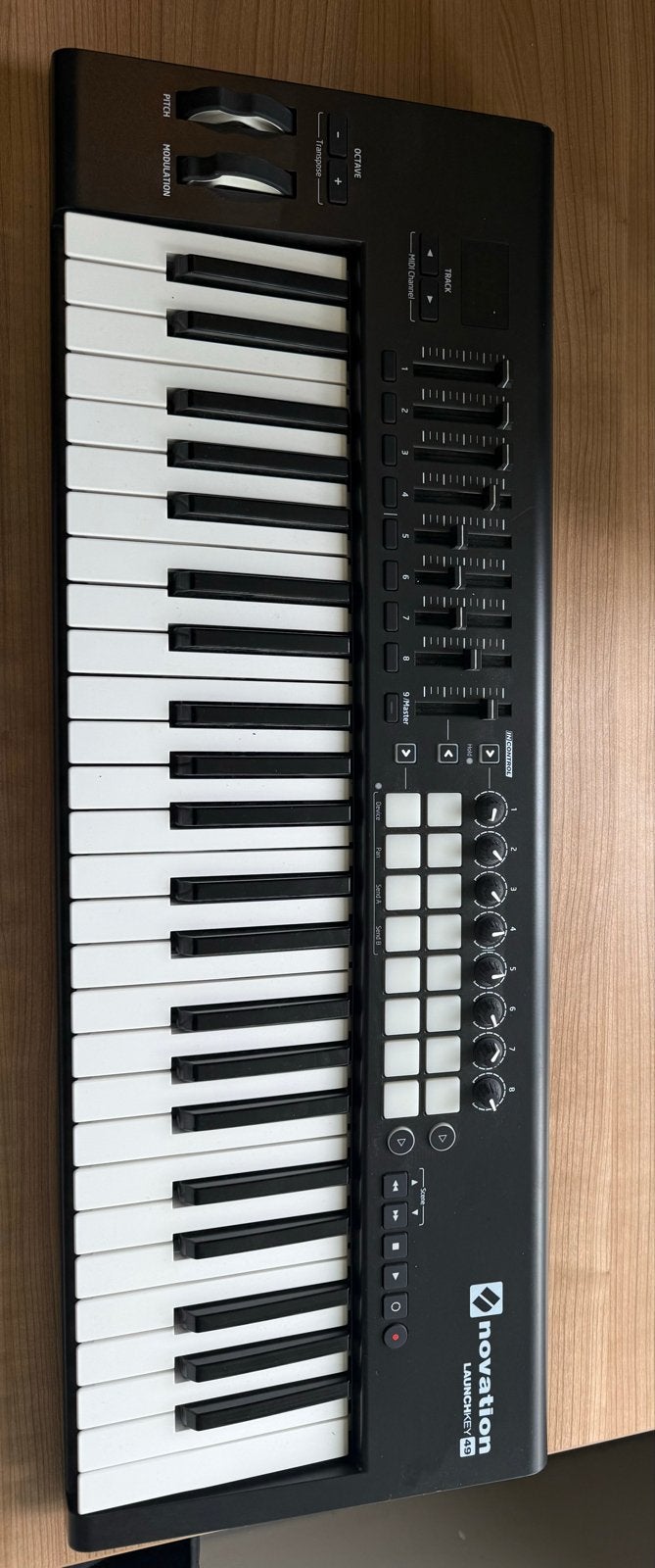 Novation Launchkey 49 MIDI-keyboard controller, Ophalen of Verzenden, Zo goed als nieuw, Aanslaggevoelig, 49 toetsen