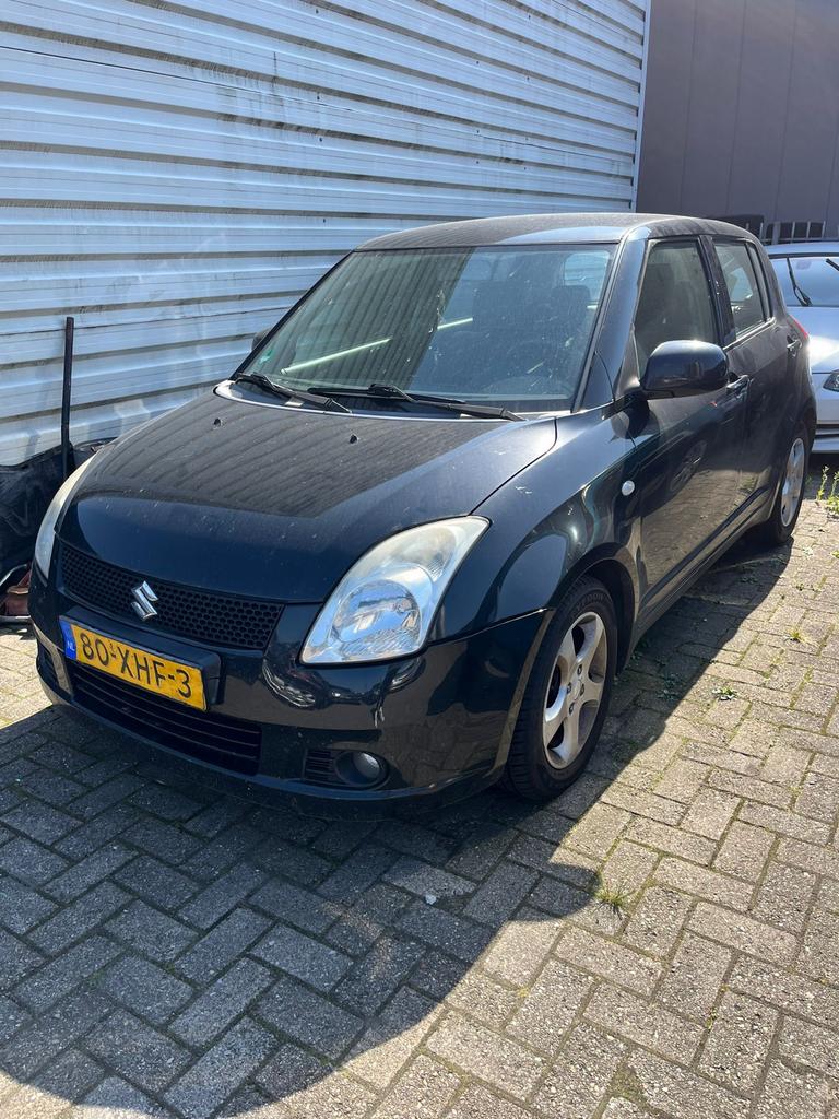 Suzuki Swift 1.3 5DRS 2007 Zwart, Voorwielaandrijving, 40 €/maand, Zwart, 965 kg