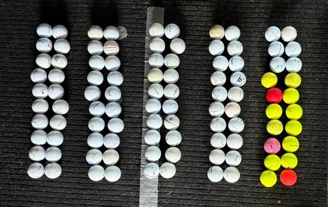 100 golfballen, Sport en Fitness, Golf, Ophalen of Verzenden, Gebruikt, Bal(len)