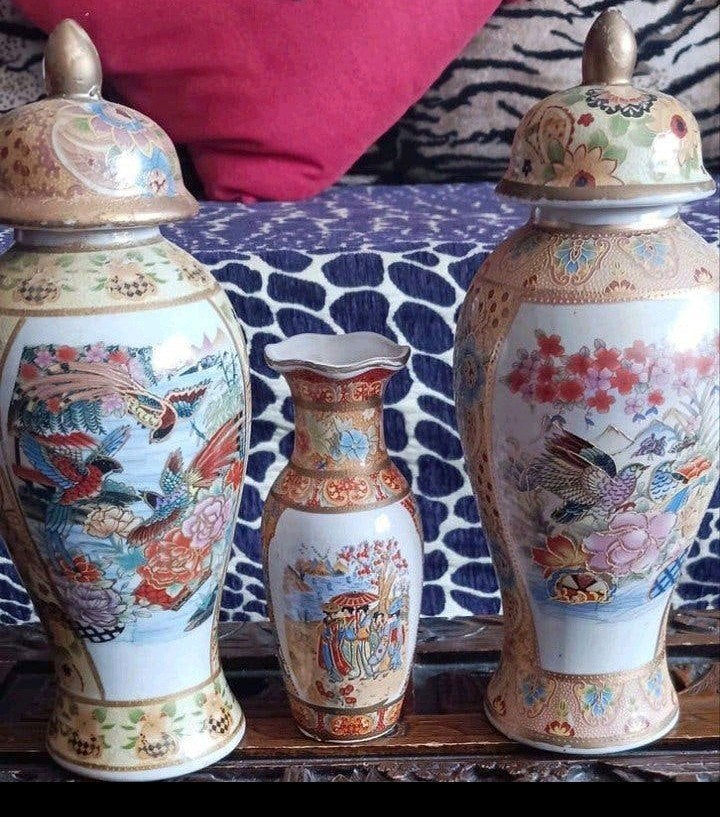 Set van 3 Chinese vazen met deksel en bloemmotief, Ophalen of Verzenden