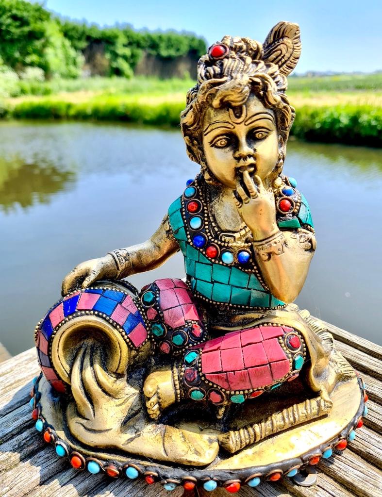KRISHNA KIND BEELD BRONS 18 CM (+ gratis boek!), Ophalen of Verzenden, Nieuw, Religie