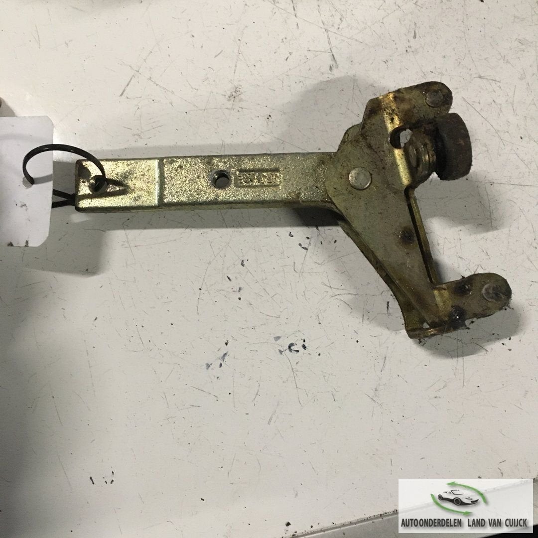 Mercedes Vito 2000  Schuifdeurrol Rechtsonder, Gebruikt, -, Deur, -
