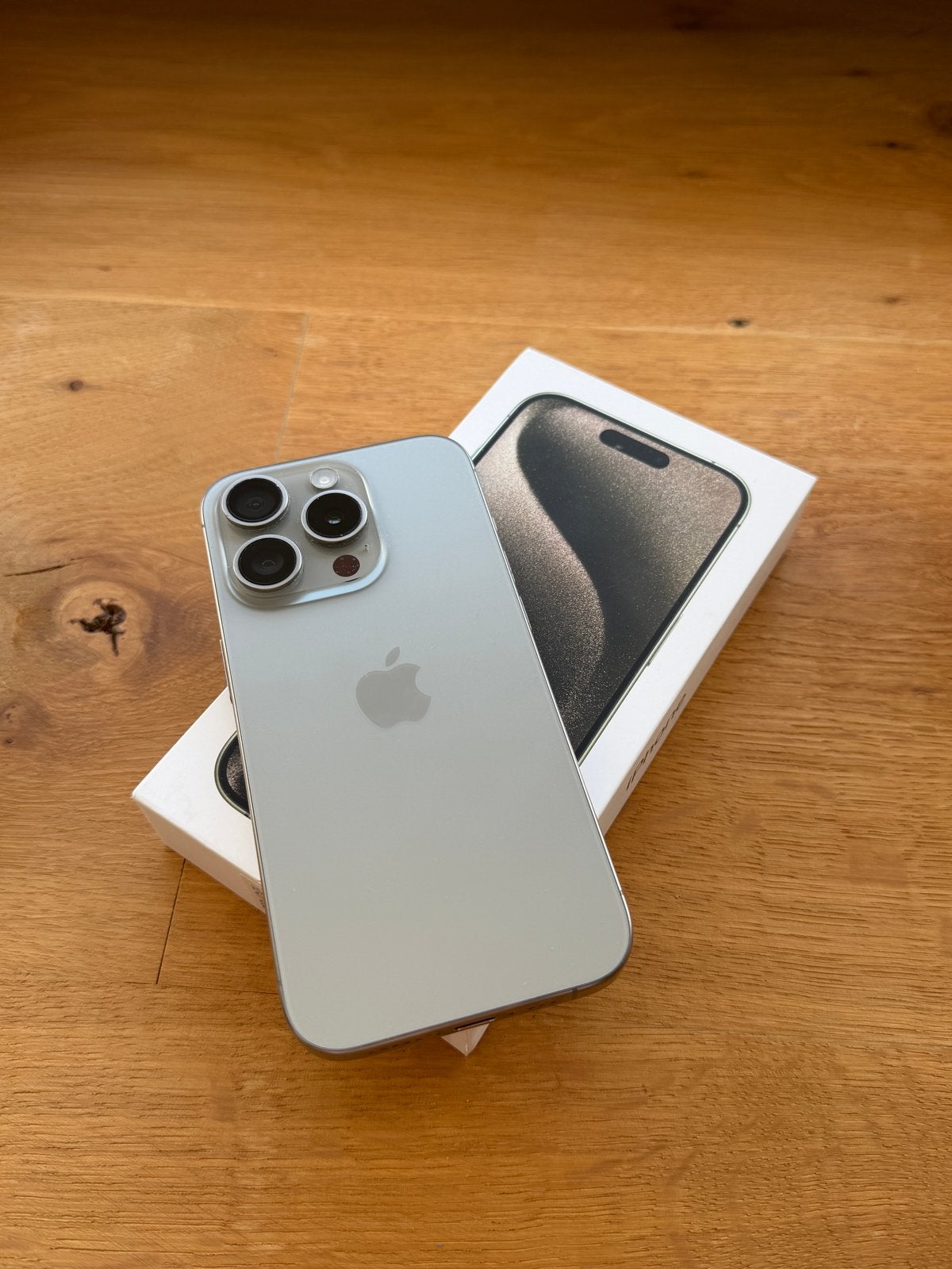 Apple iPhone 15 Pro 256GB Natural Titanium, Telecommunicatie, Mobiele telefoons | Apple iPhone, 88 %, Zo goed als nieuw, Zonder simlock