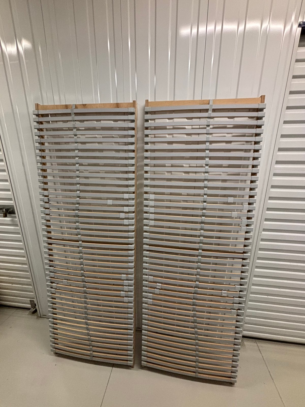 Twee lattenbodems 70x200, Huis en Inrichting, Ophalen, Zo goed als nieuw, Hout, Eenpersoons