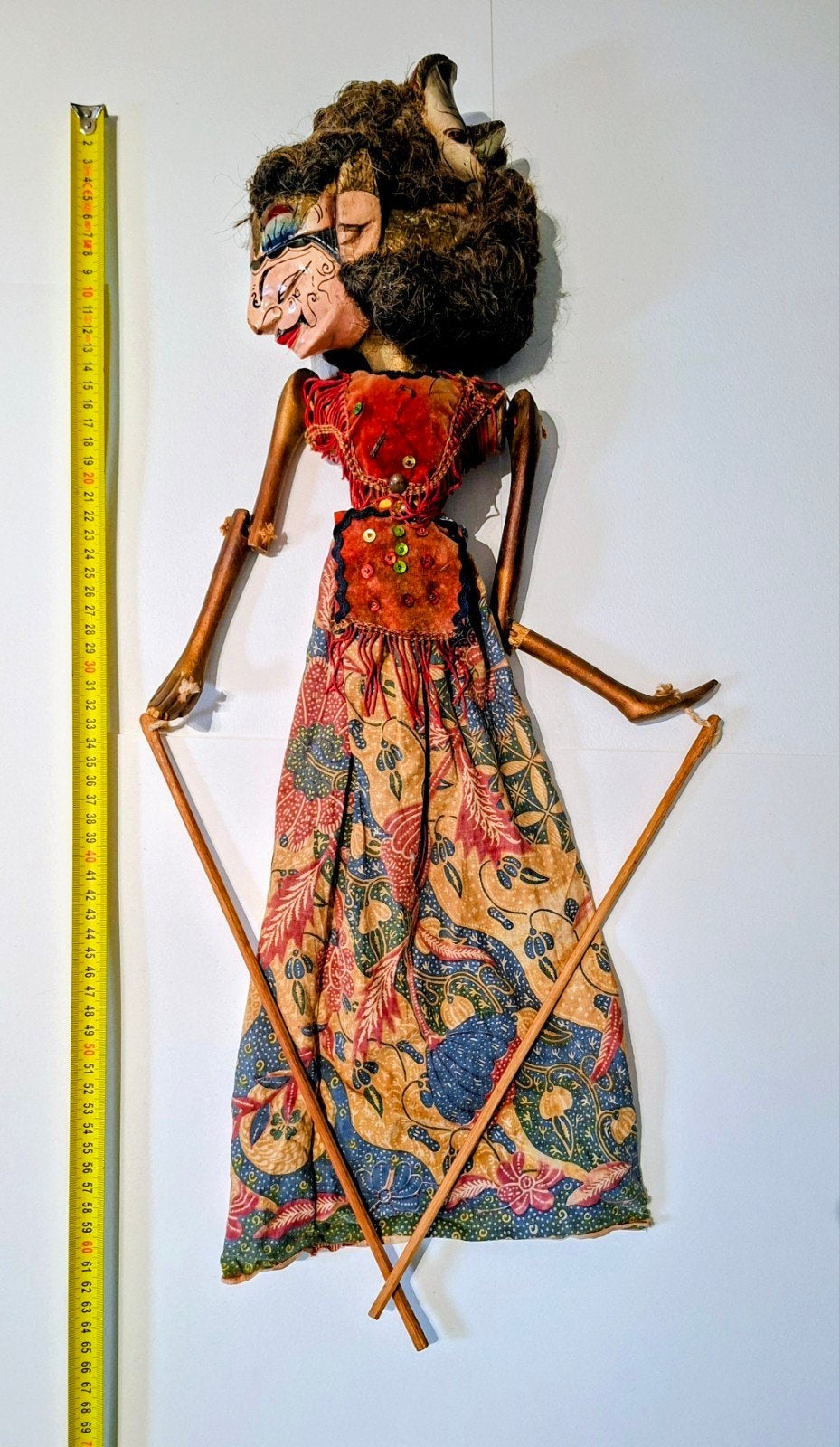 Antieke Wayang Golek pop met echt haar  - Handgemaakt uit In, Verzamelen, Ophalen of Verzenden, Gebruikt, Pop