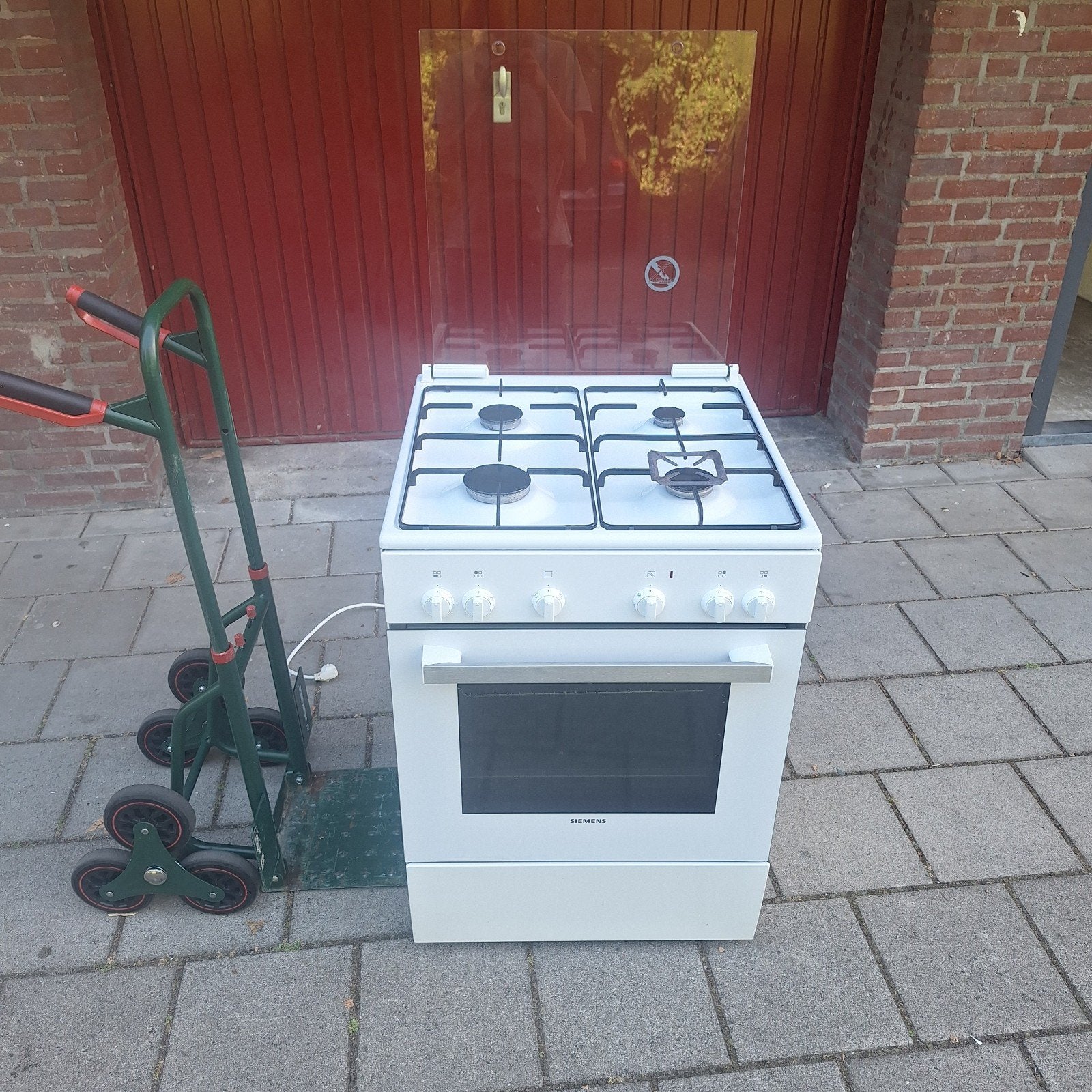 Siemens Gasfornuis met Oven - bezorging mogelijk, Ophalen, Gebruikt, Minder dan 85 cm, Warmhoudplaat
