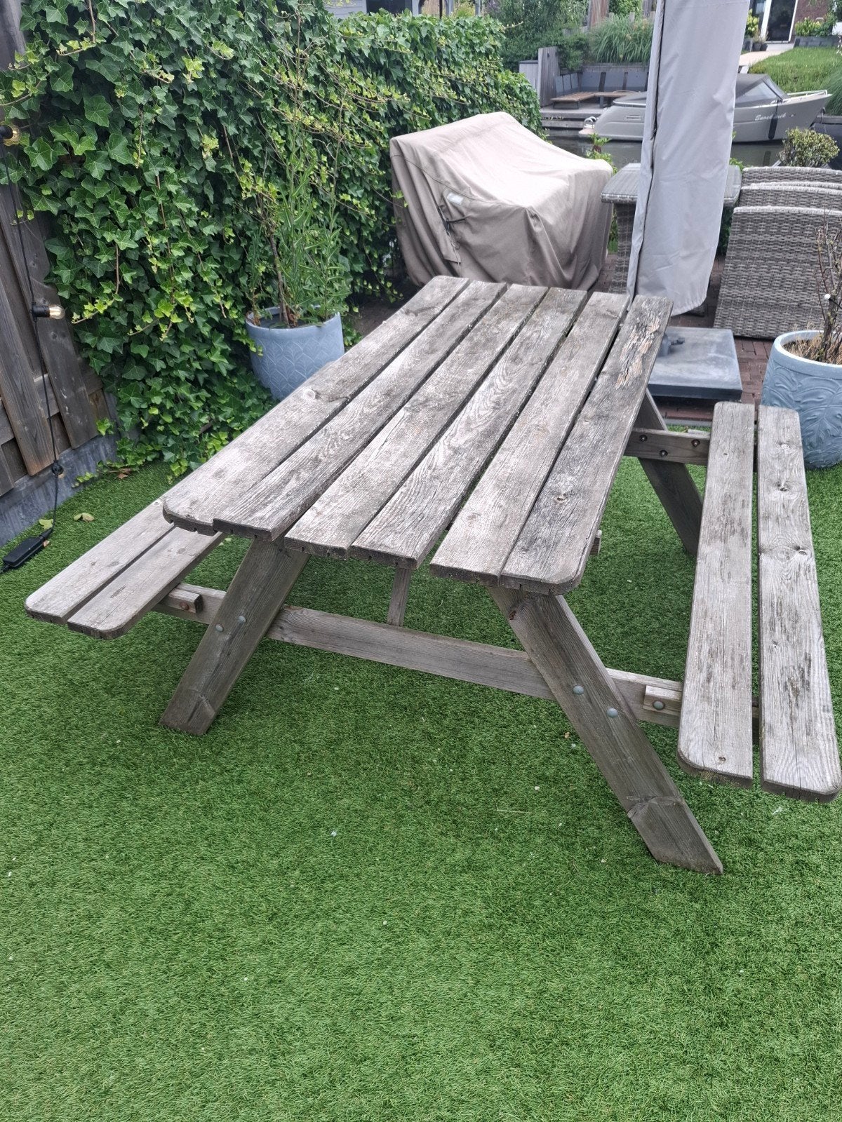 Houten picknicktafel met lichte beschadiging, Ophalen, Gebruikt, Inklapbaar, Rechthoekig