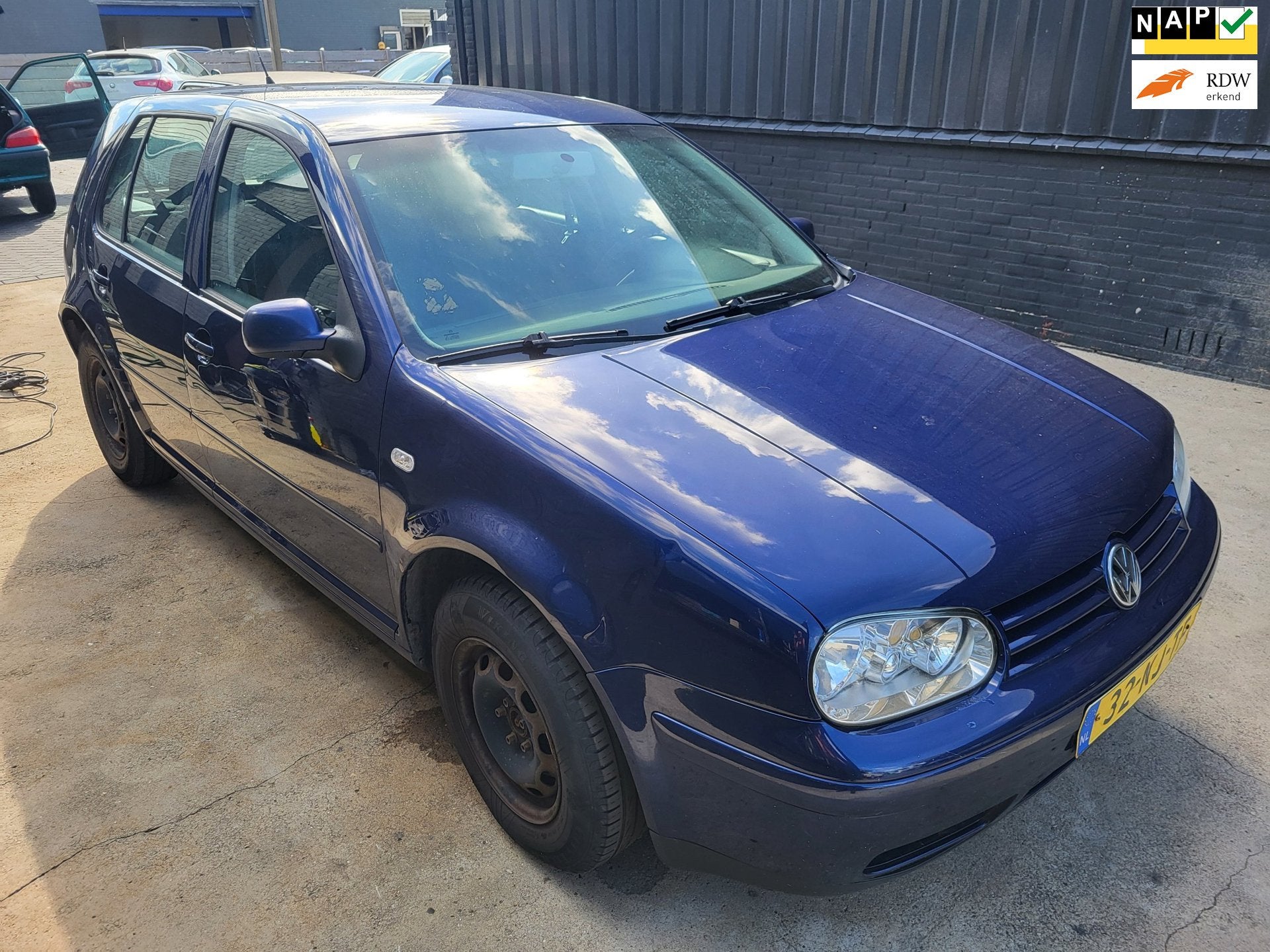 Volkswagen Golf 1.4-16V Ocean 5drs, Auto's, Voorwielaandrijving, Gebruikt, Zwart, Origineel Nederlands
