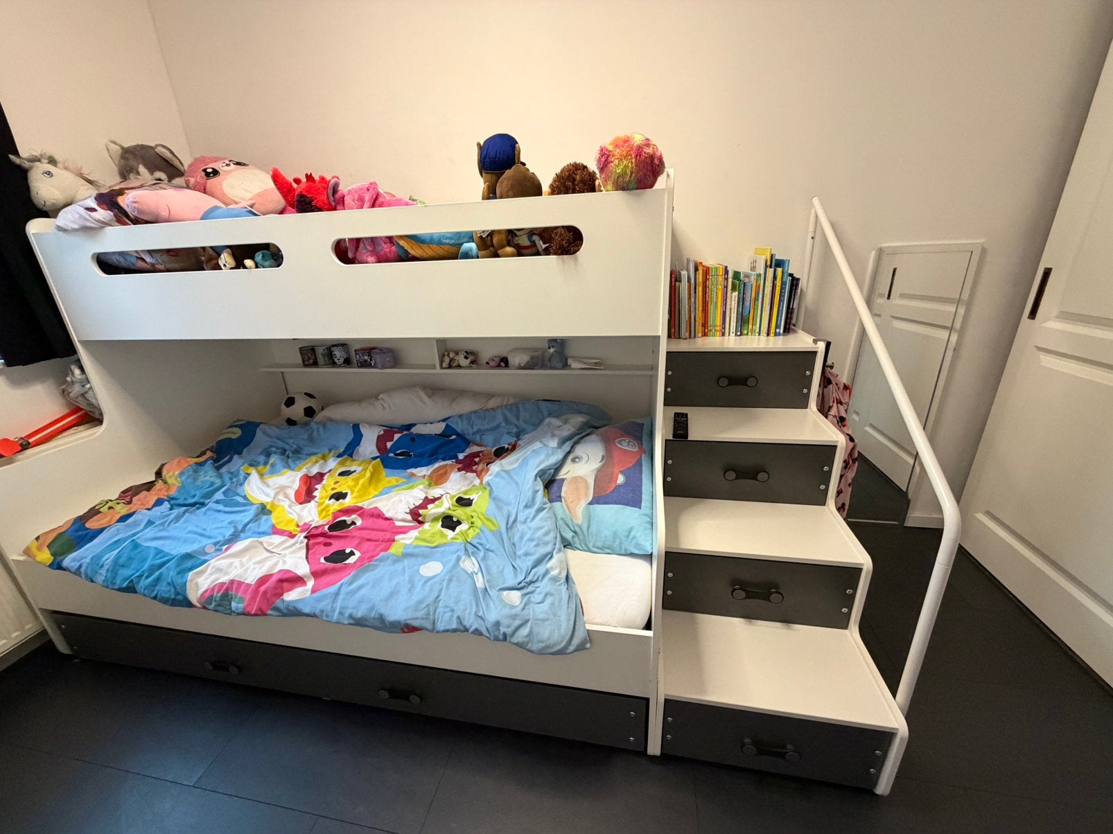 Stapelbed twijfelaar 3a4 personen, Ophalen, Zo goed als nieuw, Hoogslaper