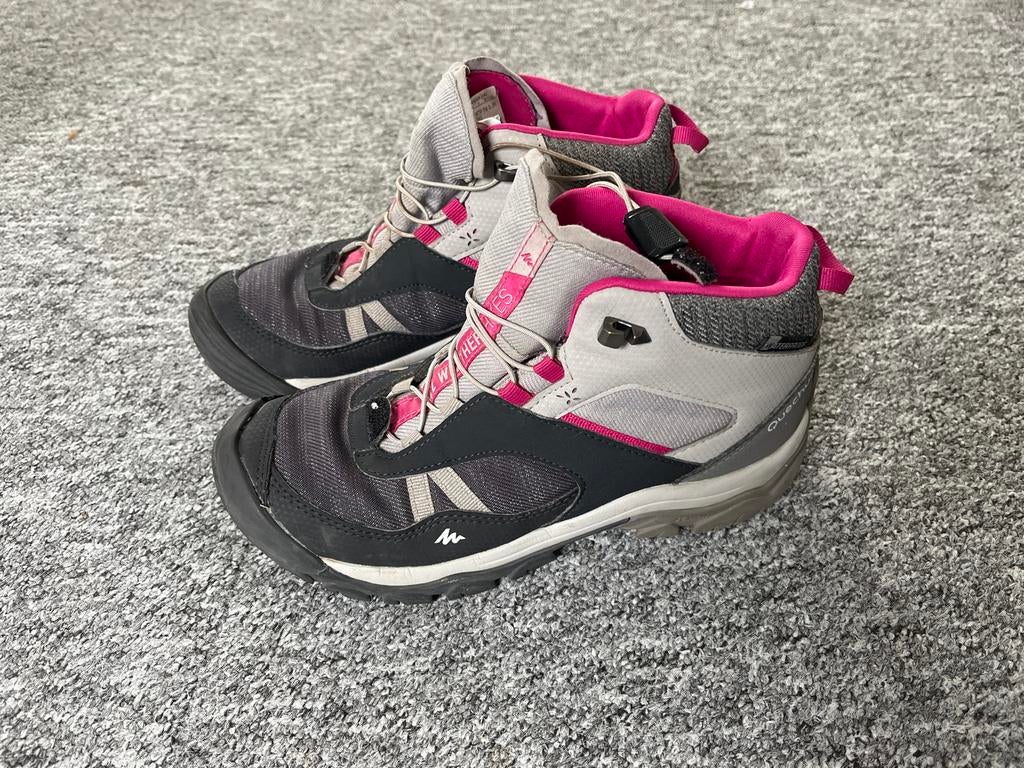 Quechua Wandelschoenen kind - Maat 35, Ophalen, Zo goed als nieuw, Schoenen