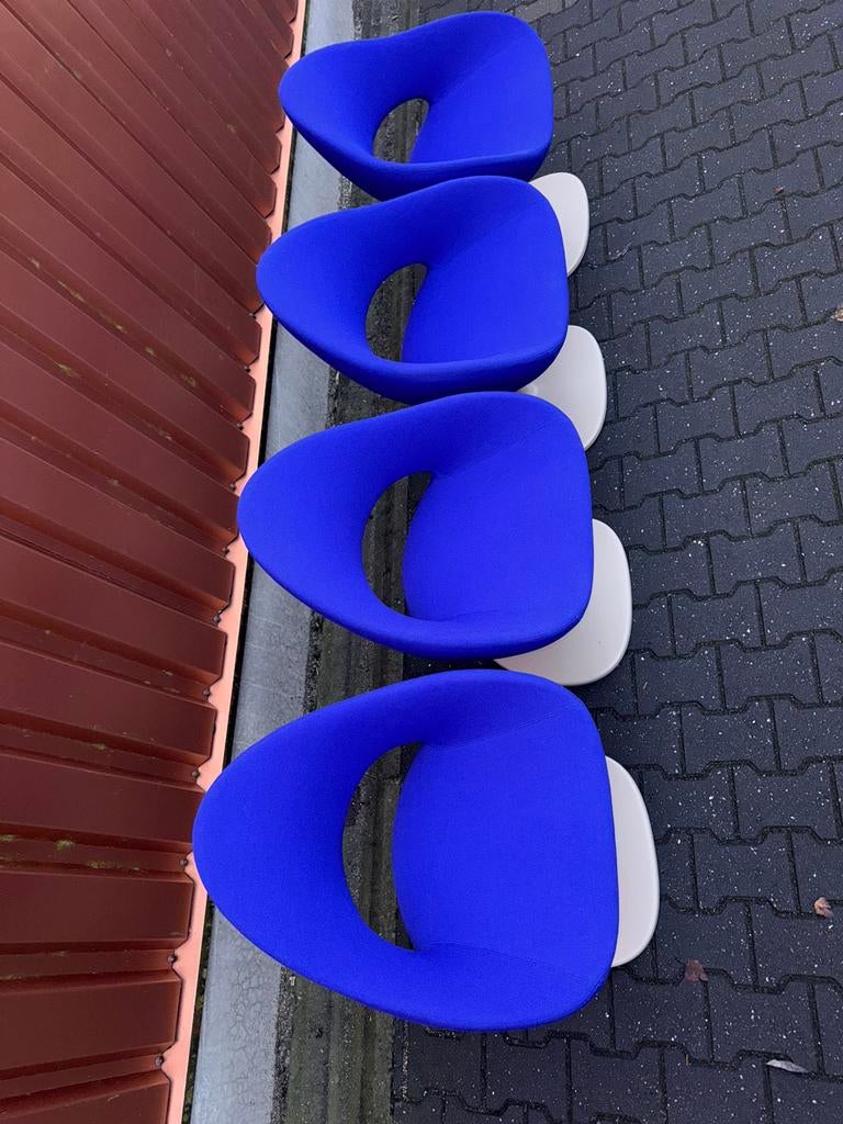 Artifort Shark stoel (4x) - Rene Holten, Huis en Inrichting, Ophalen, Luxe design, Blauw, Zo goed als nieuw