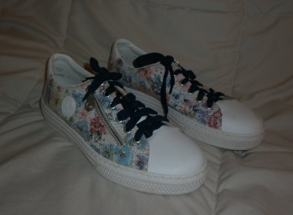 sneakers maat :  39 merk :  Rieker, Overige kleuren, Ophalen of Verzenden, Sneakers of Gympen, Gedragen