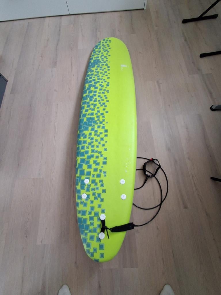 Surfboard 100 voor iemand tot ca 50 kg, Watersport en Boten, Golfsurfen, Ophalen, Zo goed als nieuw, Longboard, Met koord