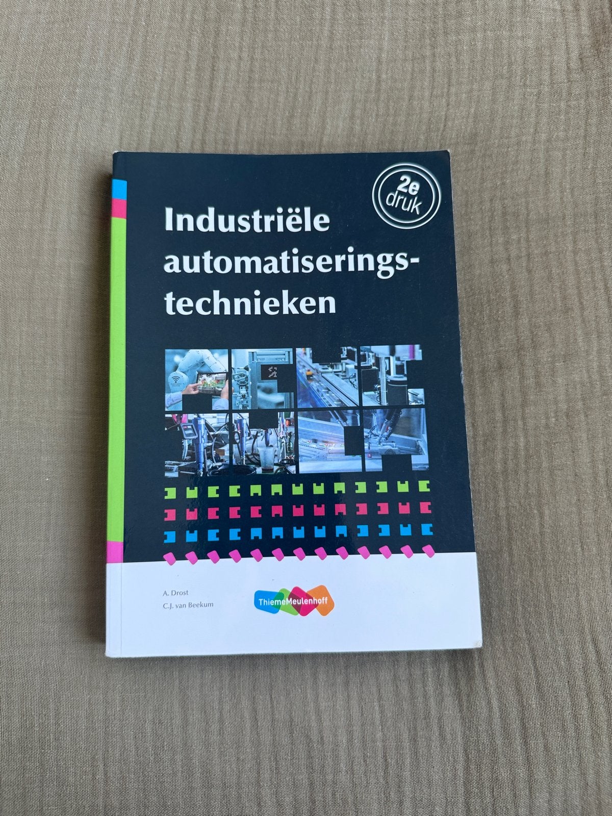 Industriële automatiseringstechnieken - 2e druk, Ophalen of Verzenden, Zo goed als nieuw, Regeltechniek