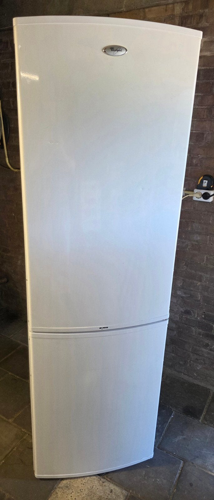 Whirlpool vrijstaande koel-vrieskast A + No Frost, Ophalen, 200 liter of meer, 60 cm of meer, Met aparte vriezer