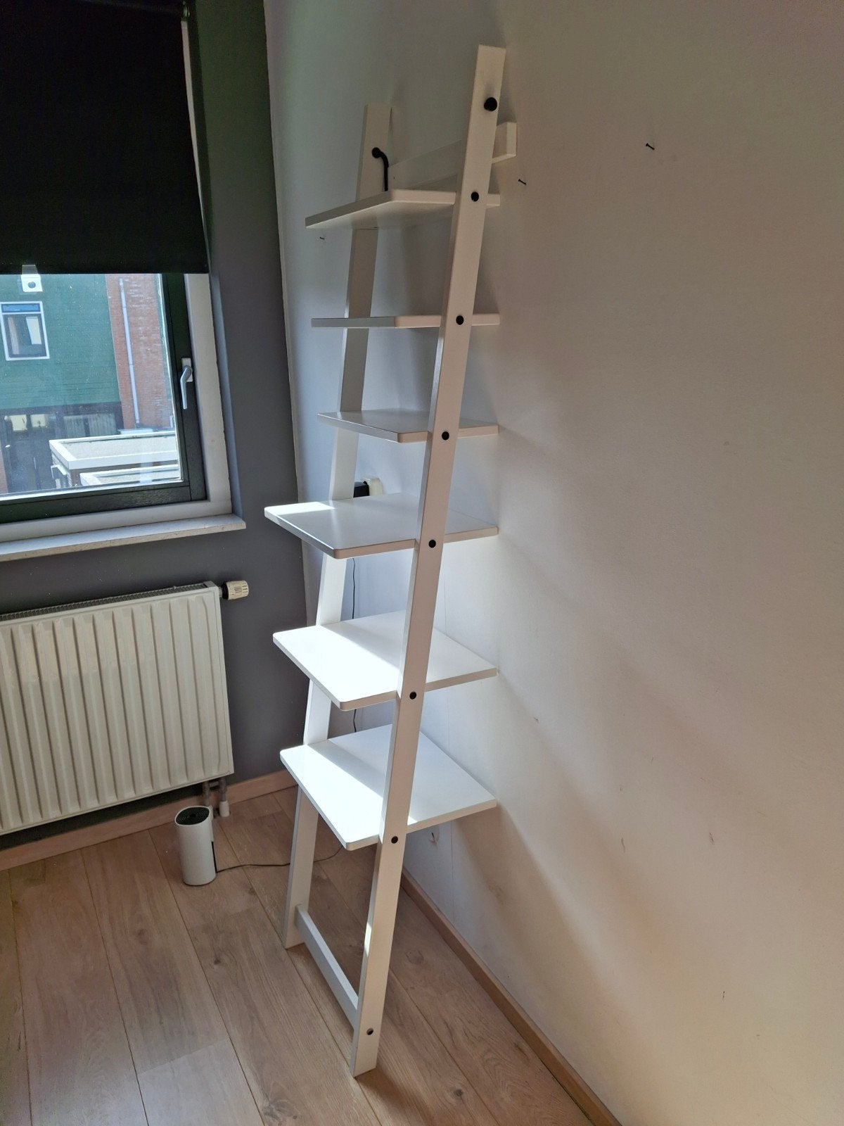 IKEA Hjalmaren wit wandrek, Ophalen, Met plank(en)