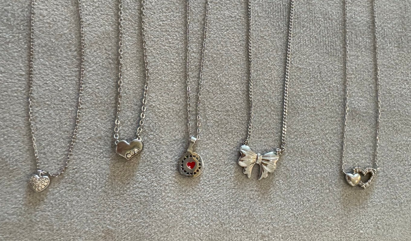 5x zilveren kettingen met bedeltje, Met hanger, Ophalen of Verzenden, Zo goed als nieuw, Zilver