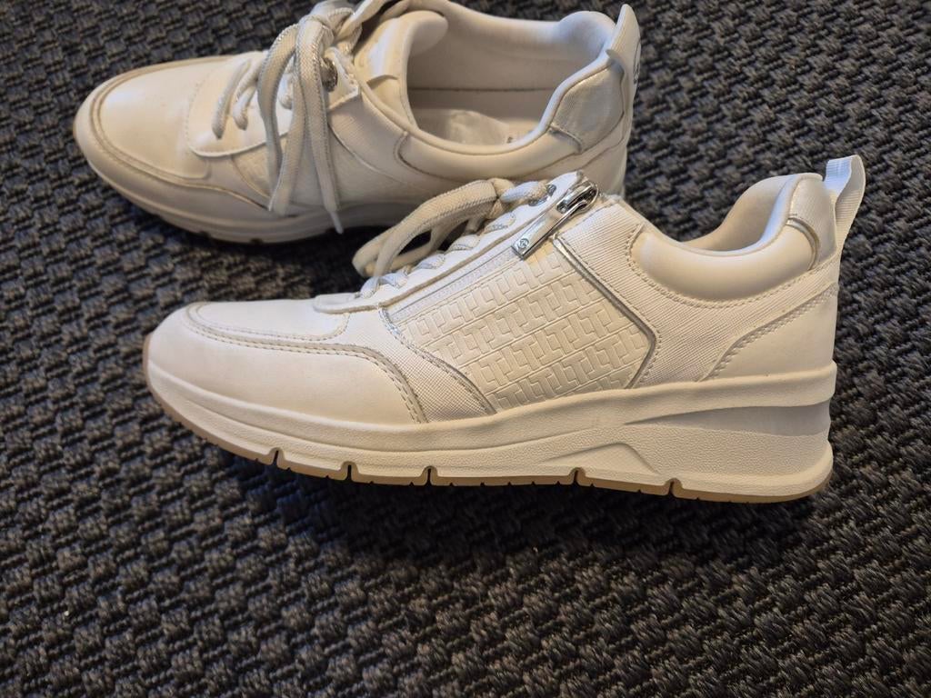 Tamaris damesschoenen, maat 41, wit, Kleding | Dames, Schoenen, Ophalen of Verzenden, Zo goed als nieuw, Wit, Sneakers of Gympen