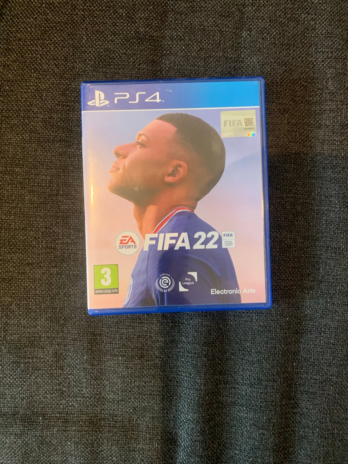 FIFA 22 PS4 - Zo goed als nieuw, Ophalen, Eén computer, Zo goed als nieuw, Sport