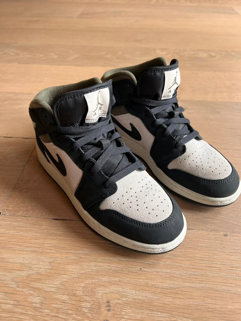 Air Jordan sneakers, Ophalen of Verzenden