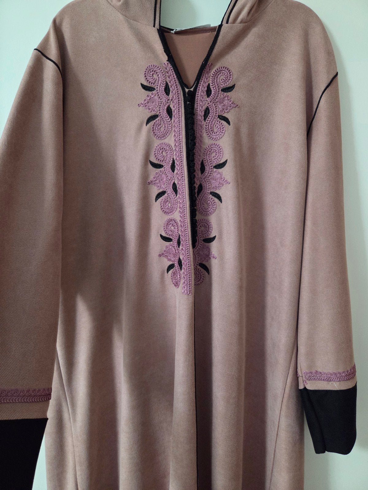 Mooie roze abaya NIEUW  Djellaba Abiye Avondjurk, Maat 42/44 (L), Ophalen of Verzenden, Zo goed als nieuw, Roze