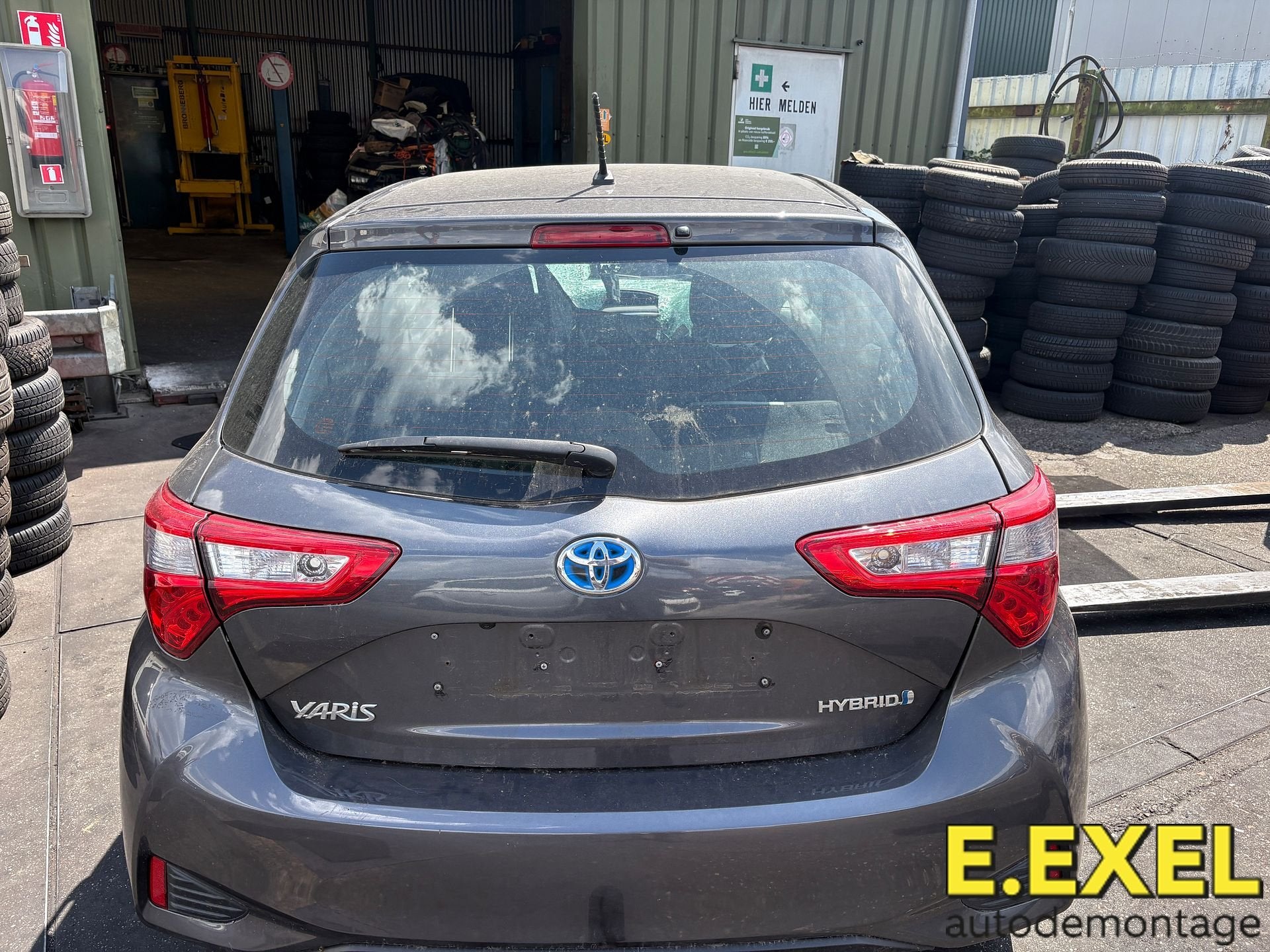 Achterklep Toyota Yaris III facelift P13 Hybrid 2015-17 1G3, Gebruikt, Ophalen of Verzenden, Toyota, Achter