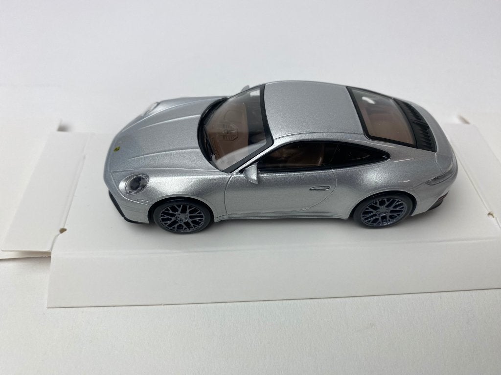 Norev 1:43 Porsche 911 GTS 2024 Polar Silver metallic - Jet, -, Nieuw, Norev, Ophalen of Verzenden