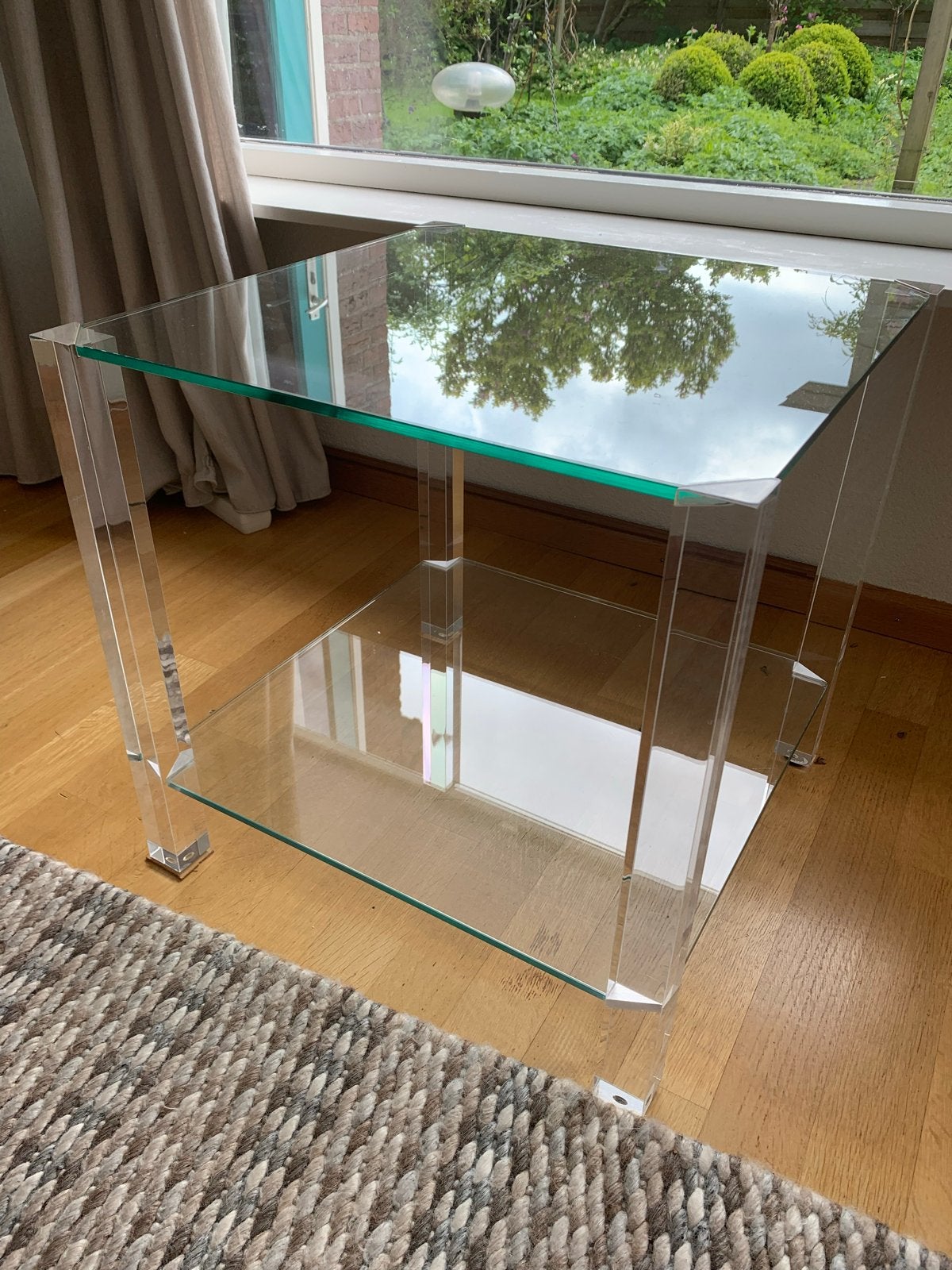 Glazen bijzettafel 40x40 cm - Modern design, 50 tot 100 cm, Vierkant, Ophalen of Verzenden, Minder dan 50 cm