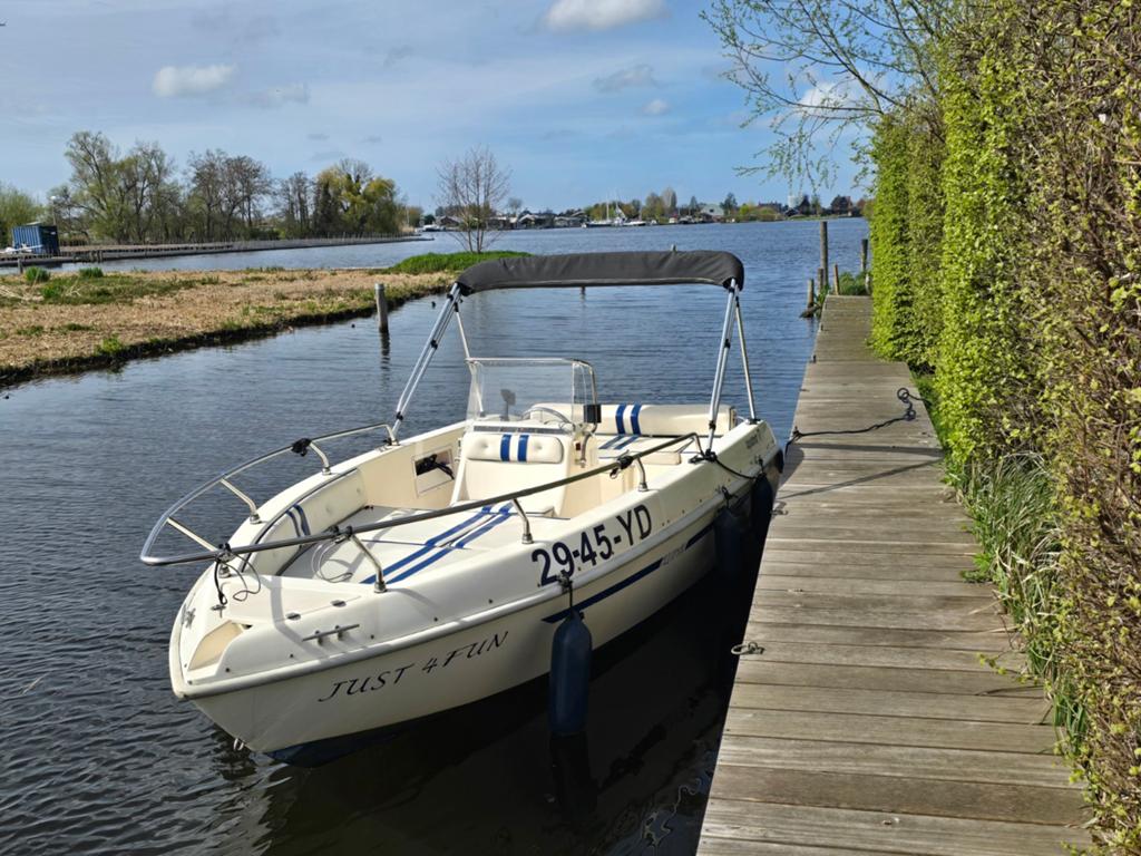 Heerlijke console boot, Aquamar, Direct beschikbaar, Ophalen, 5 m, Zo goed als nieuw, Rondzit
