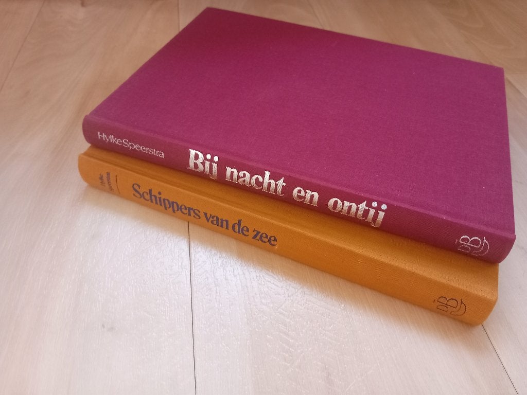 Hylke Speerstra: Bij nacht en ontij & Schippers., Boeken, Ophalen of Verzenden, Zo goed als nieuw, Nederland, Hylke Speerstra