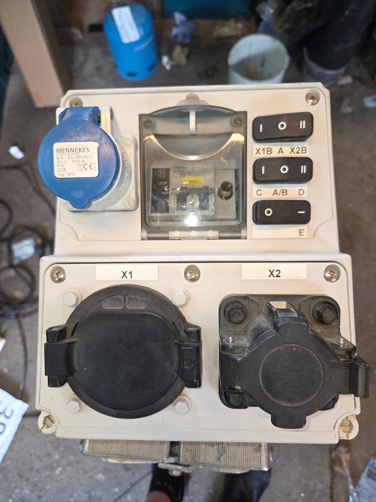 Mennekes 320014 Testkast voor Laadpalen, Ophalen of Verzenden, Laadkabel