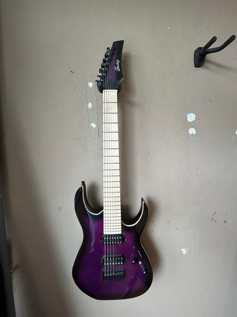 Fazley Modern Series F7S Transparent, Ophalen, Gebruikt, Solid body, Overige merken