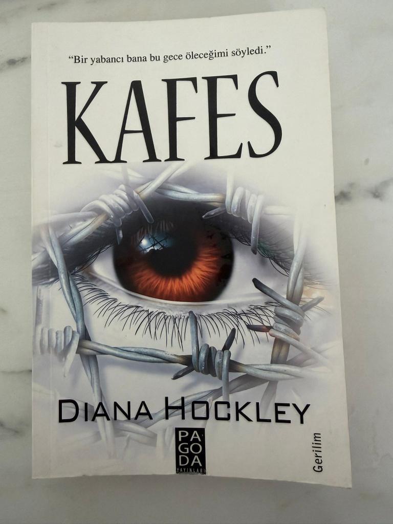 Kafes – Diana Hockley | Türkçe kitap | The Naked Room, Gelezen, Wereld overig, Ophalen of Verzenden, Diana hockley
