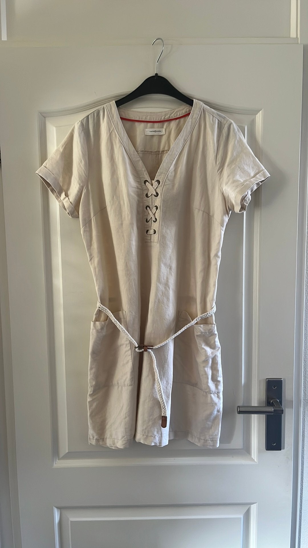 Jurkje L beige, Beige, Maat 42/44 (L), Nieuw, Ophalen of Verzenden