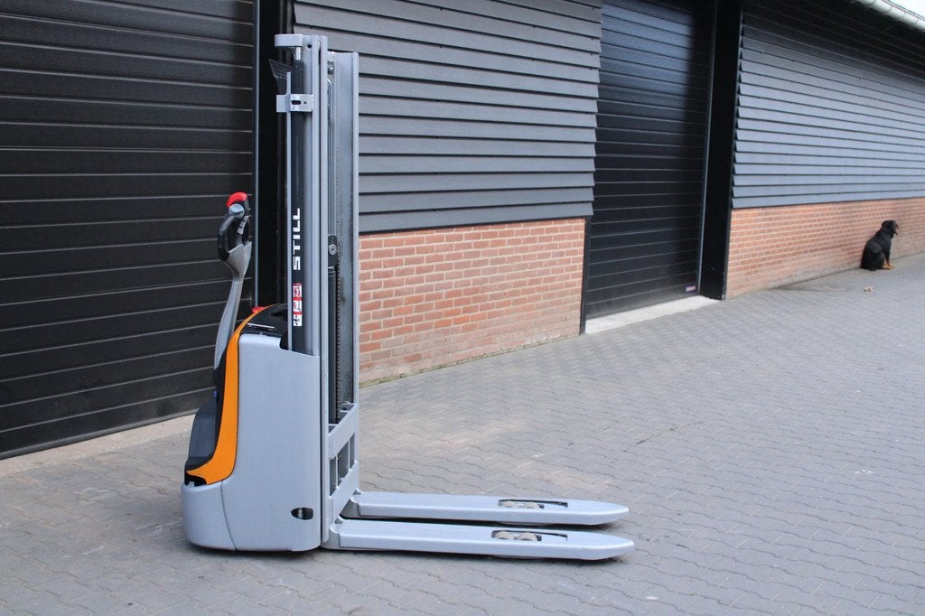 Still exv12 stapelaar elektrische freelift bj 2018, Zakelijke goederen, Machines en Bouw | Heftrucks en Intern transport, Elektrisch