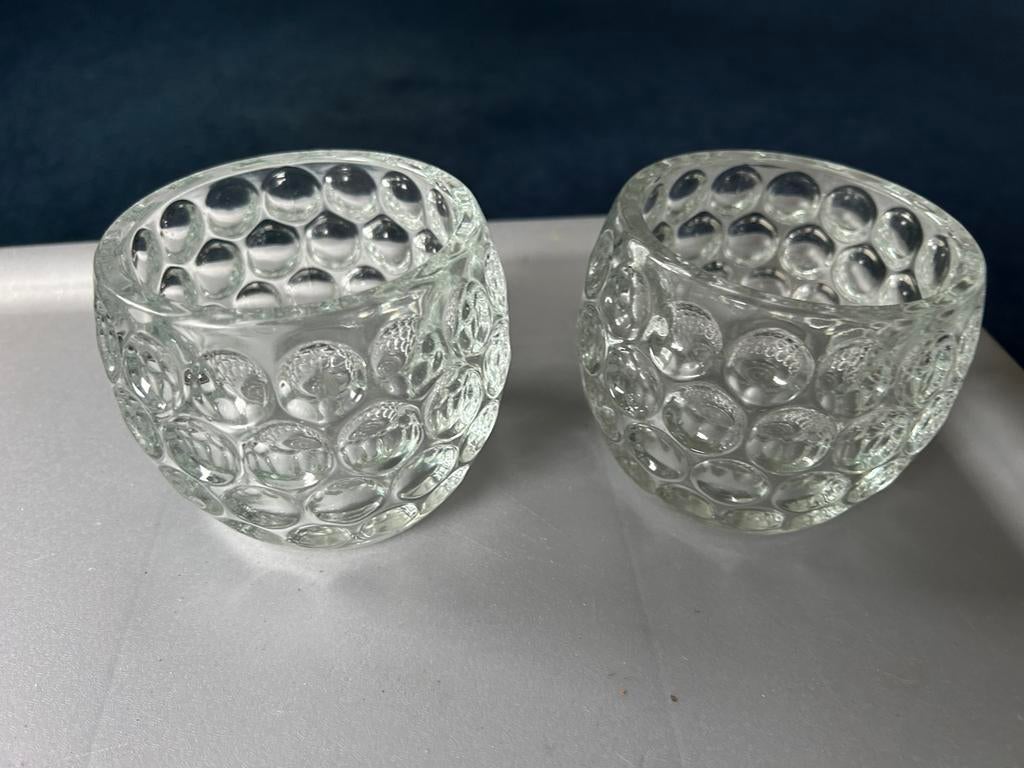 Twee bloemvaasjes  prijs 5 euro, Tuin en Terras, Bloempotten, Rond, Ophalen of Verzenden, Zo goed als nieuw, Aardewerk