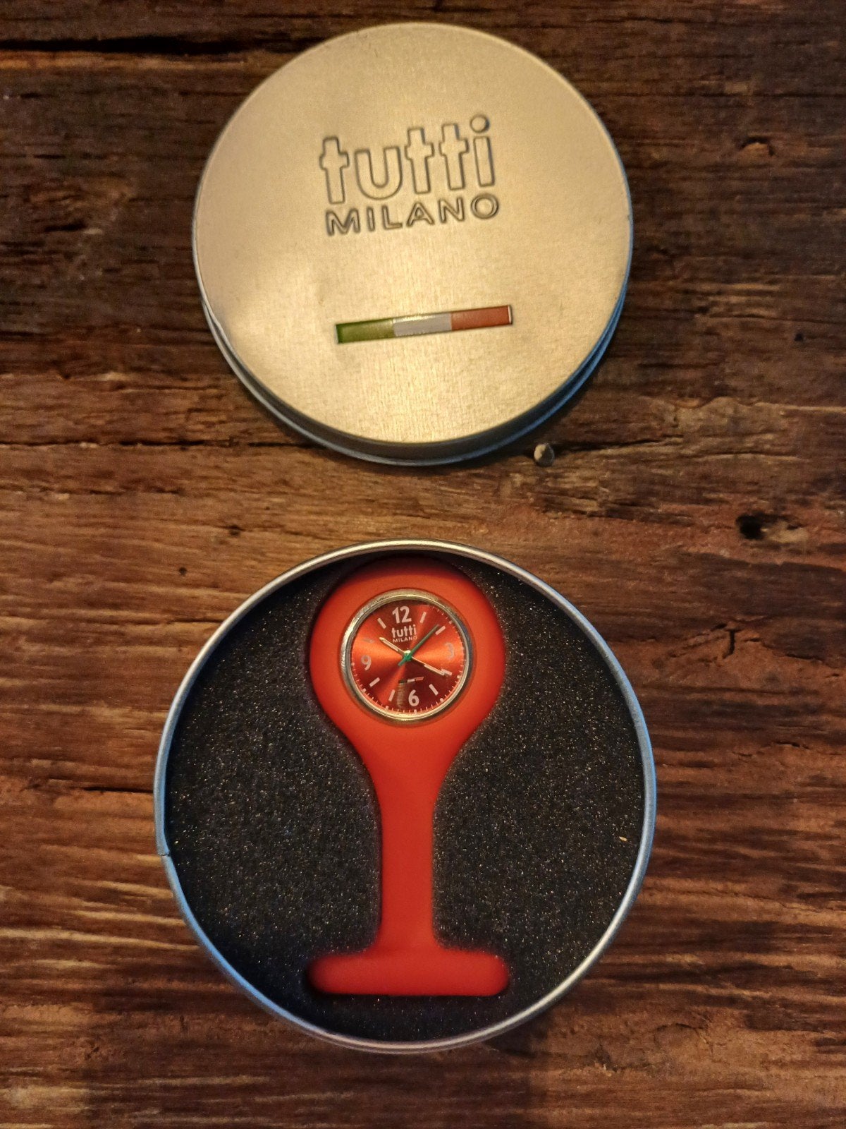 Verpleegster horloge - Tutti Milano, Sieraden, Tassen en Uiterlijk, Horloges | Dames, Overige merken, Nieuw, Kunststof, Ophalen of Verzenden
