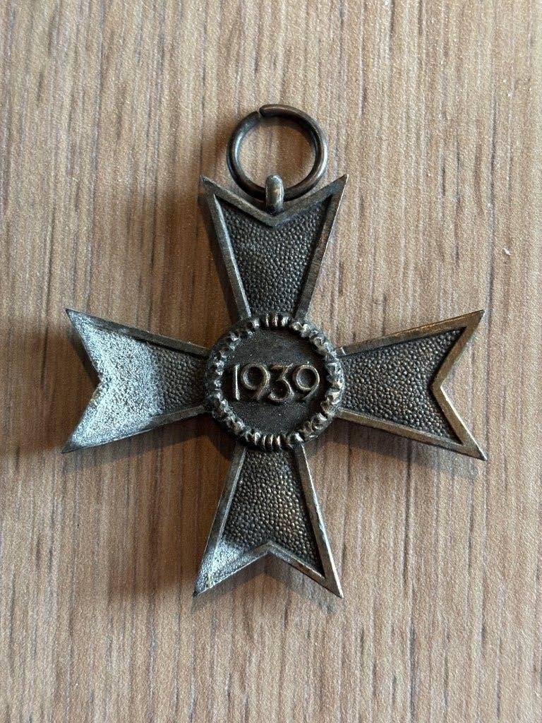 Zeldzamer Duits Kriegsverdienstkreuz KVK2 zonder zwaarden, Verzenden, Overige soorten, Duitsland, Lintje, Medaille of Wings