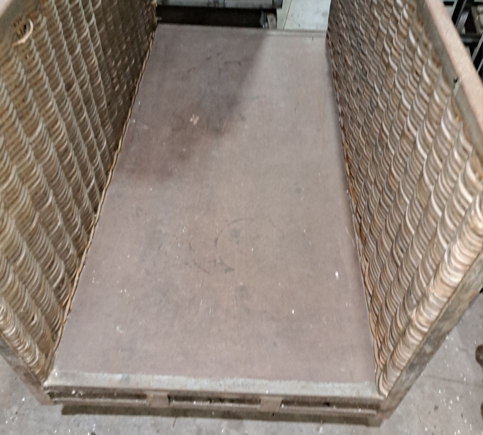 Kar karren fabriekskar decoratie, Ophalen
