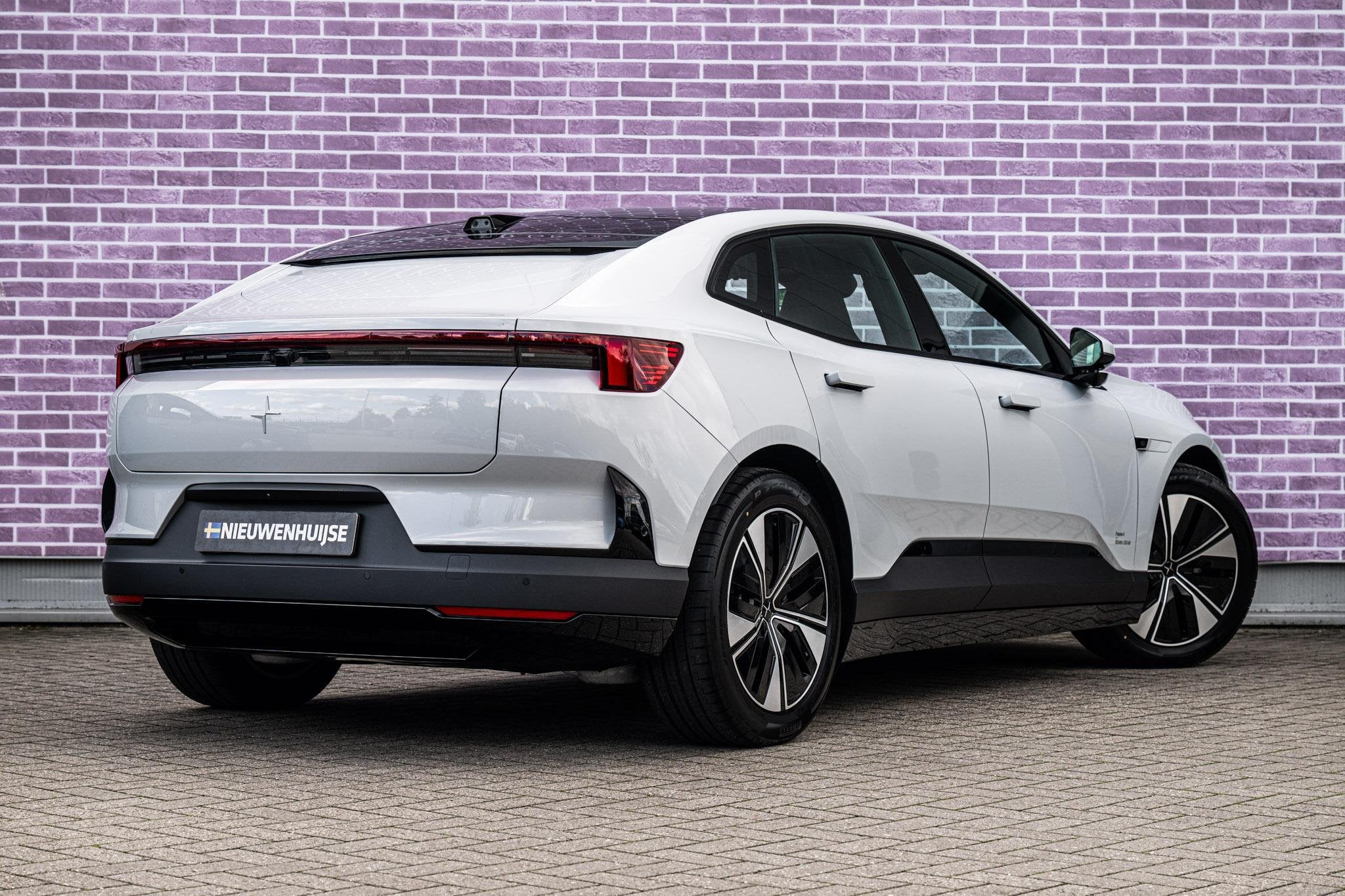 Polestar 4 Long Range Single motor Plus 100 kWh Pilot | 360, Auto's, Automaat, Achterwielaandrijving, 100 kWh, 31 min