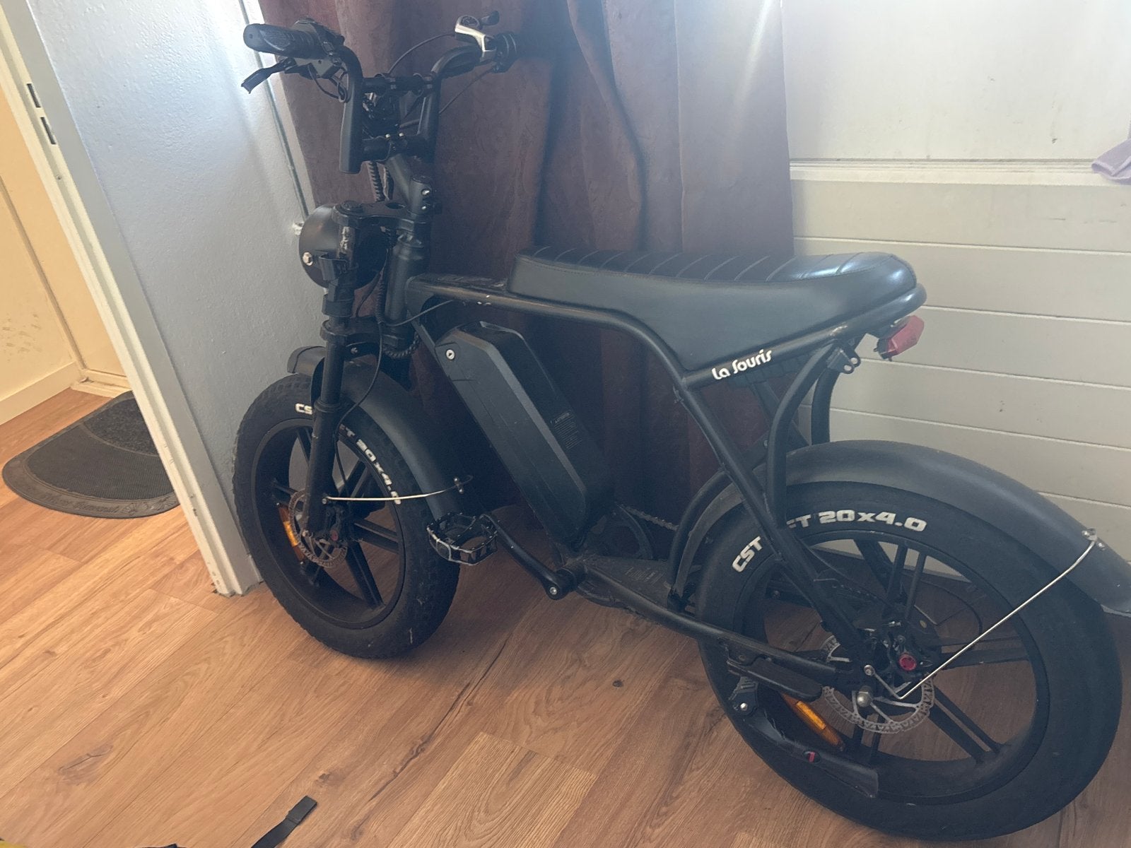 La Fouris E-bike - Fatbike Stijl, Overige merken, Ophalen of Verzenden, Zo goed als nieuw, Minder dan 47 cm