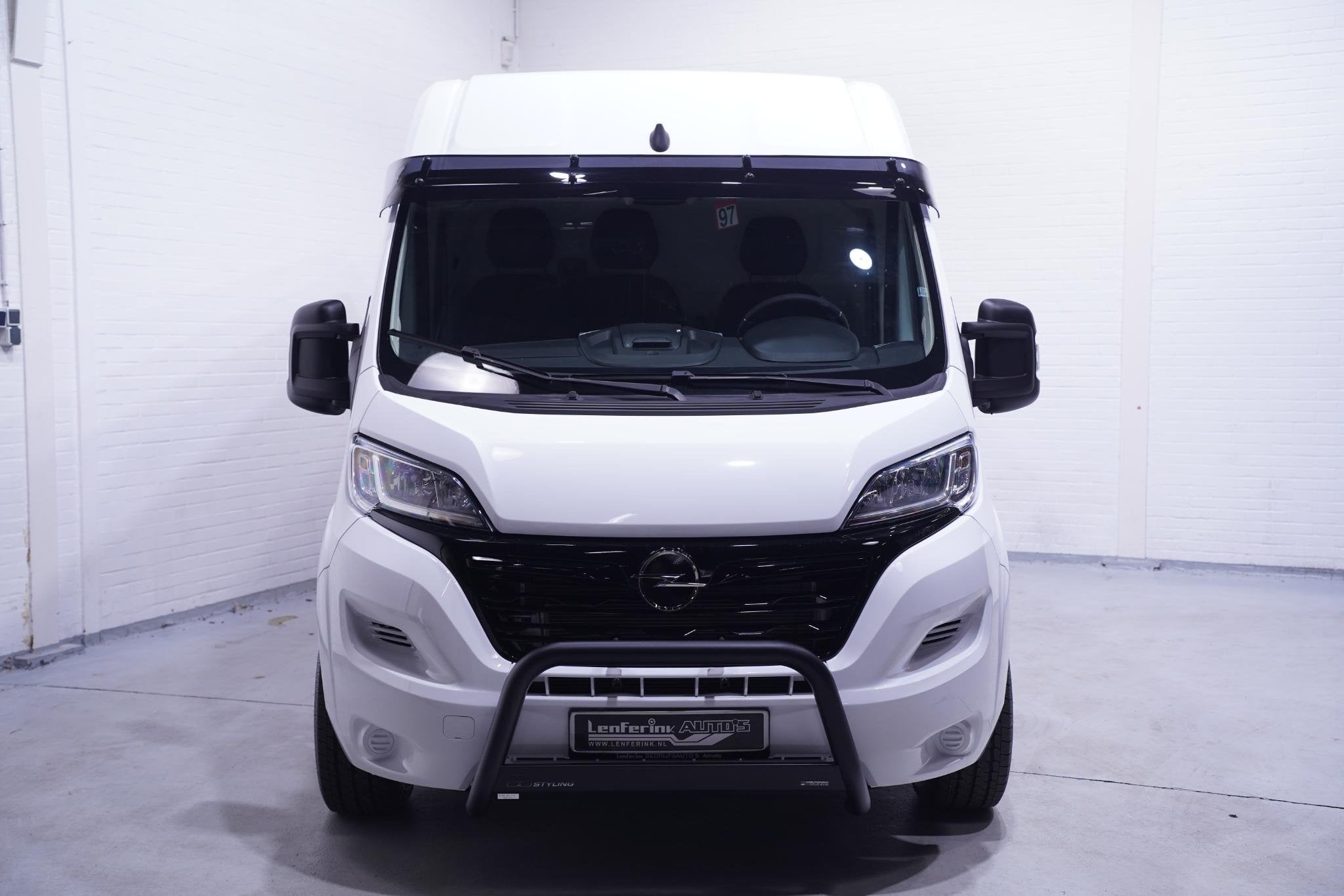 Foto 5 van Opel Movano 2.2D 140 pk L2H2 White&Black Edition Navi 18" LM