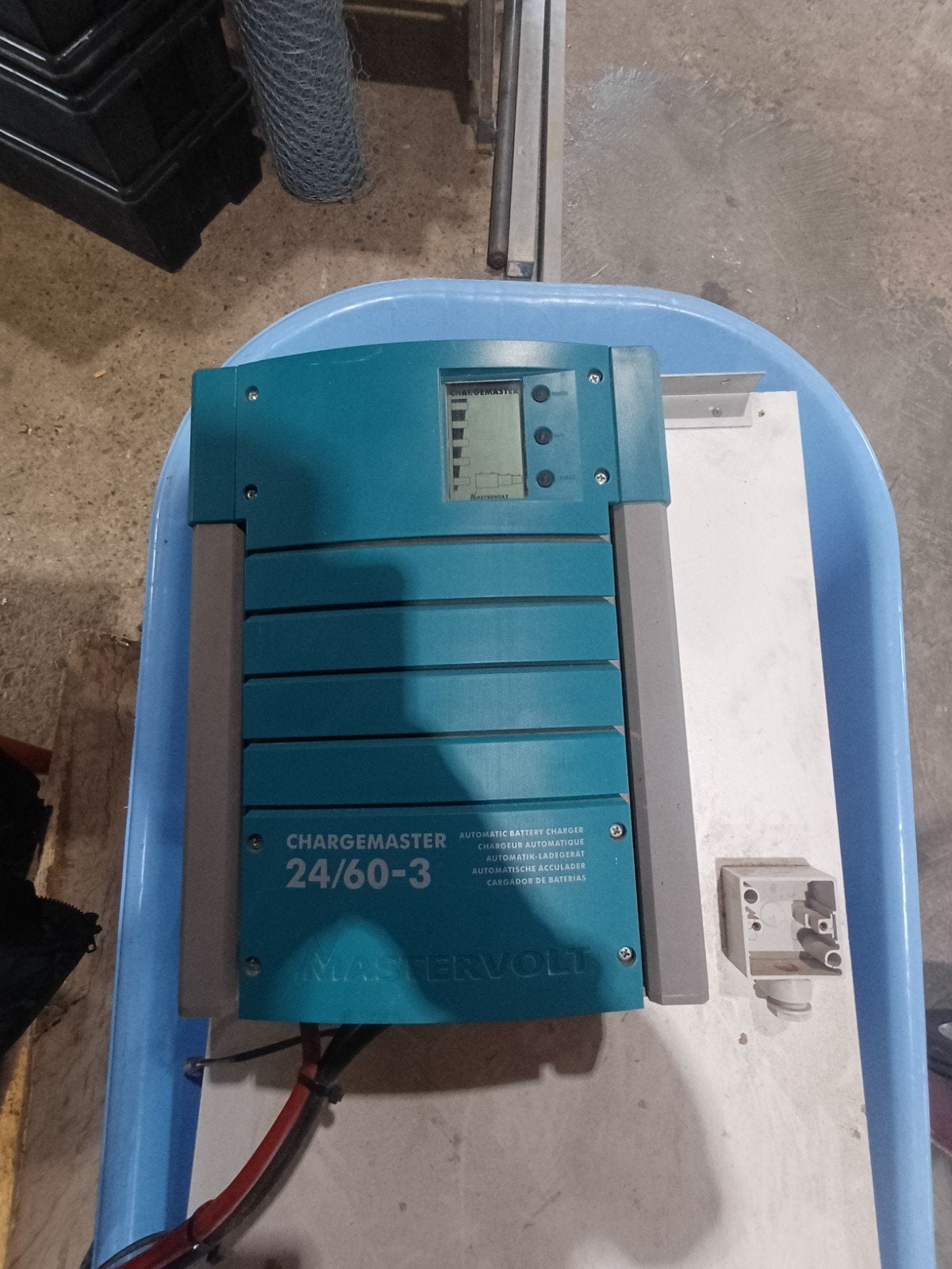 Mastervolt Chargemaster 24/60-3 Acculader, Ophalen of Verzenden, Gebruikt, Motor en Techniek