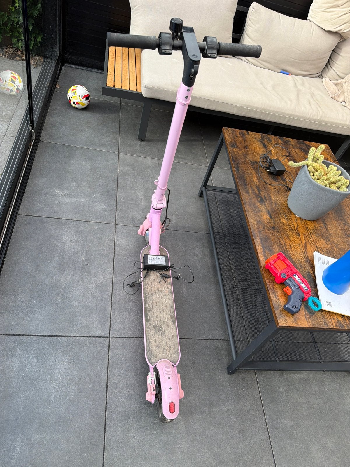 Roze elektrische step - Gebruikt maar functioneel, Ophalen, Gebruikt, Elektrische step (E-scooter)