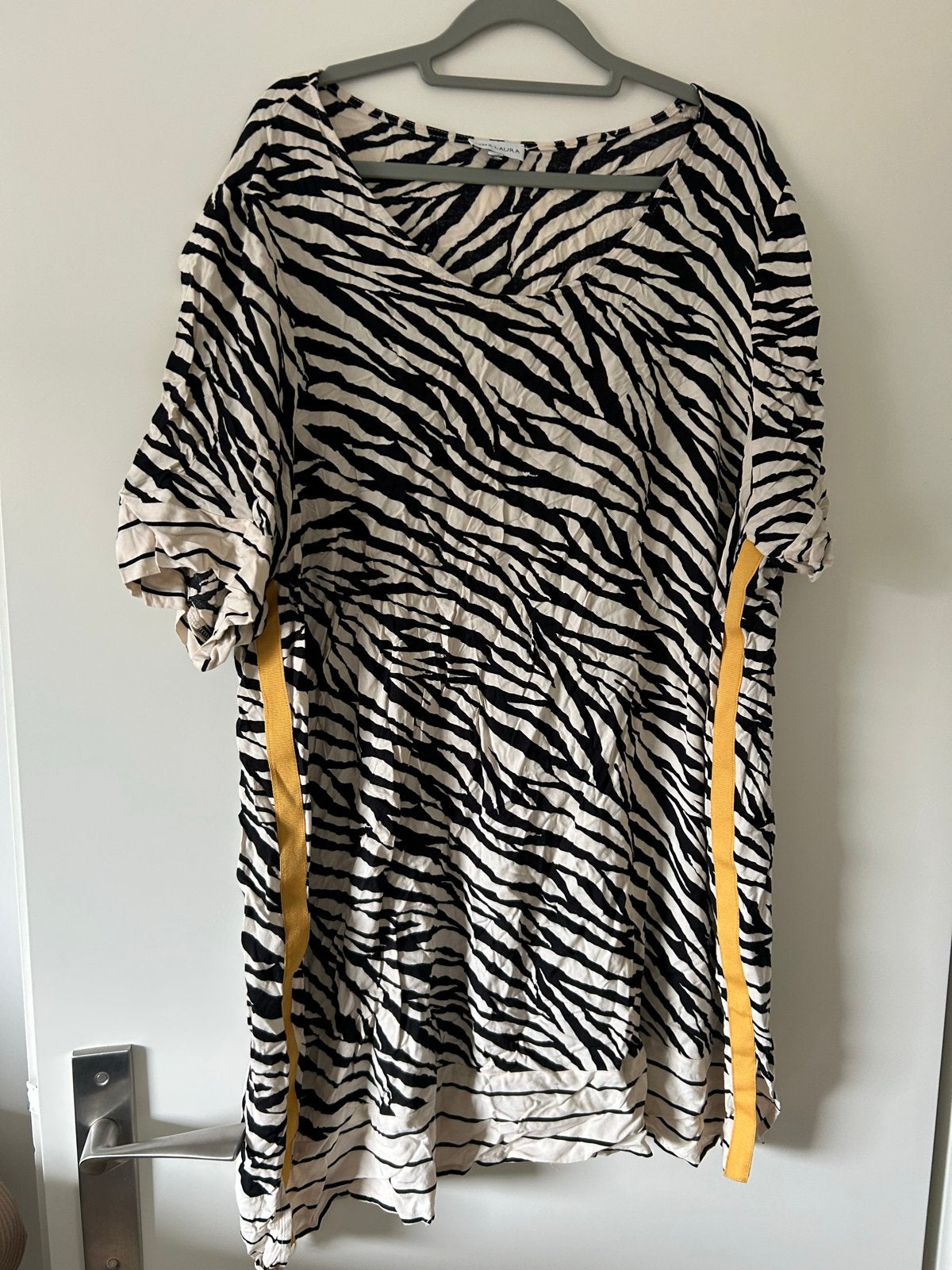 Dames Blouse Jurk Zebraprint Maat 44/46, Ophalen of Verzenden, Gedragen, Maat 42/44 (L), Meerkleurig