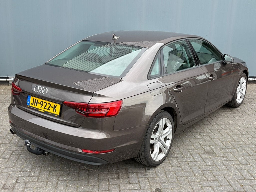 Audi A4 Limousine BJR 2016 1.4 150 PK TFSI Pro Line TREKHAAK, Auto's, Voorwielaandrijving, Stof, 4 cilinders, A4