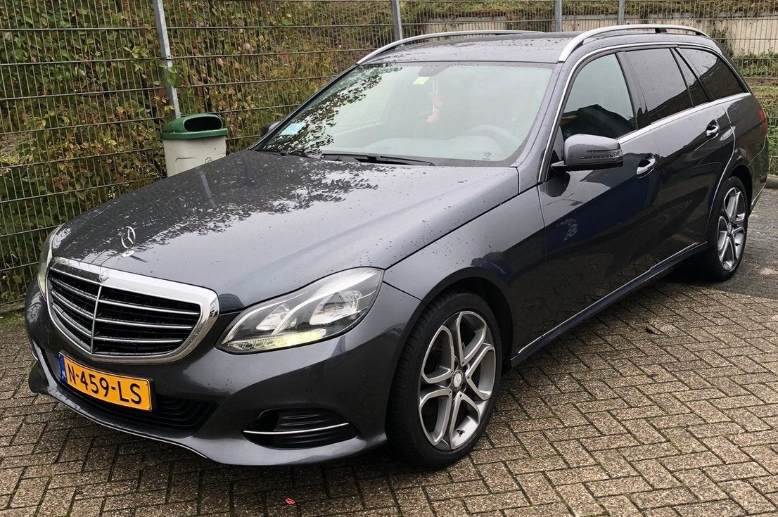 Mercedes-Benz E-Klasse 2.2 CDI E220 Estate AUT 2014 Grijs, Automaat, Achterwielaandrijving, 163 pk, Stationwagon