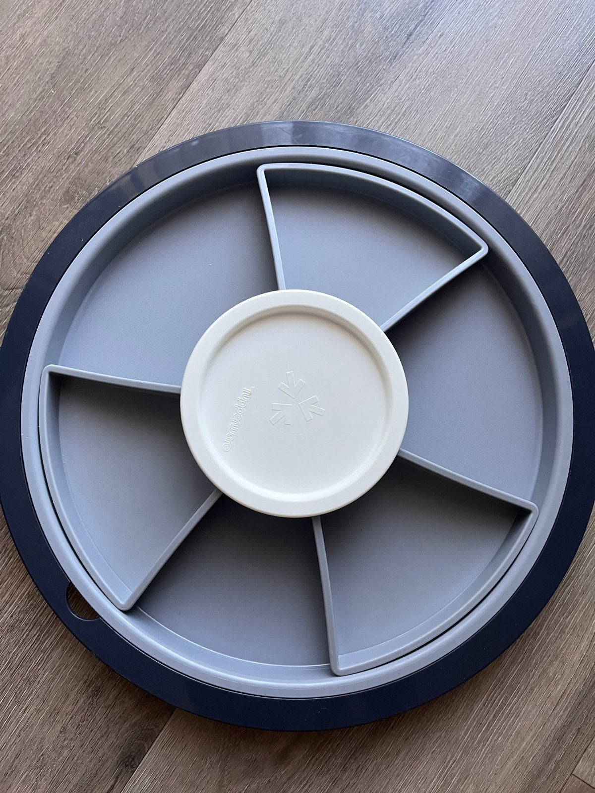 Tupperware hapjes schaal, Ophalen, Overige kleuren, Schaal, Zo goed als nieuw