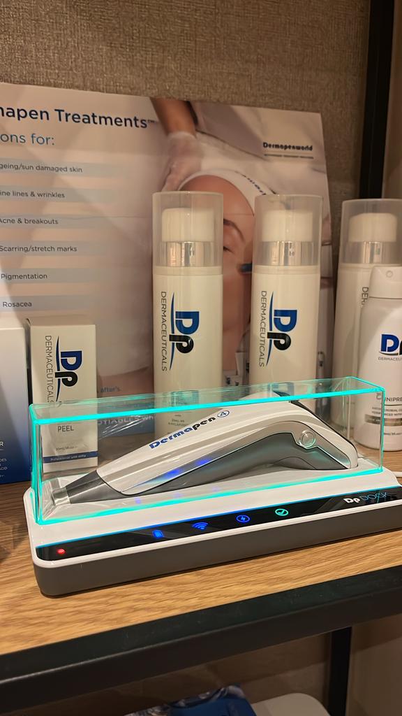 Dermapen 4 met starterspakket - Slechts 1x gebruikt!, Ophalen of Verzenden, Zo goed als nieuw, Gehele gezicht, Verzorging