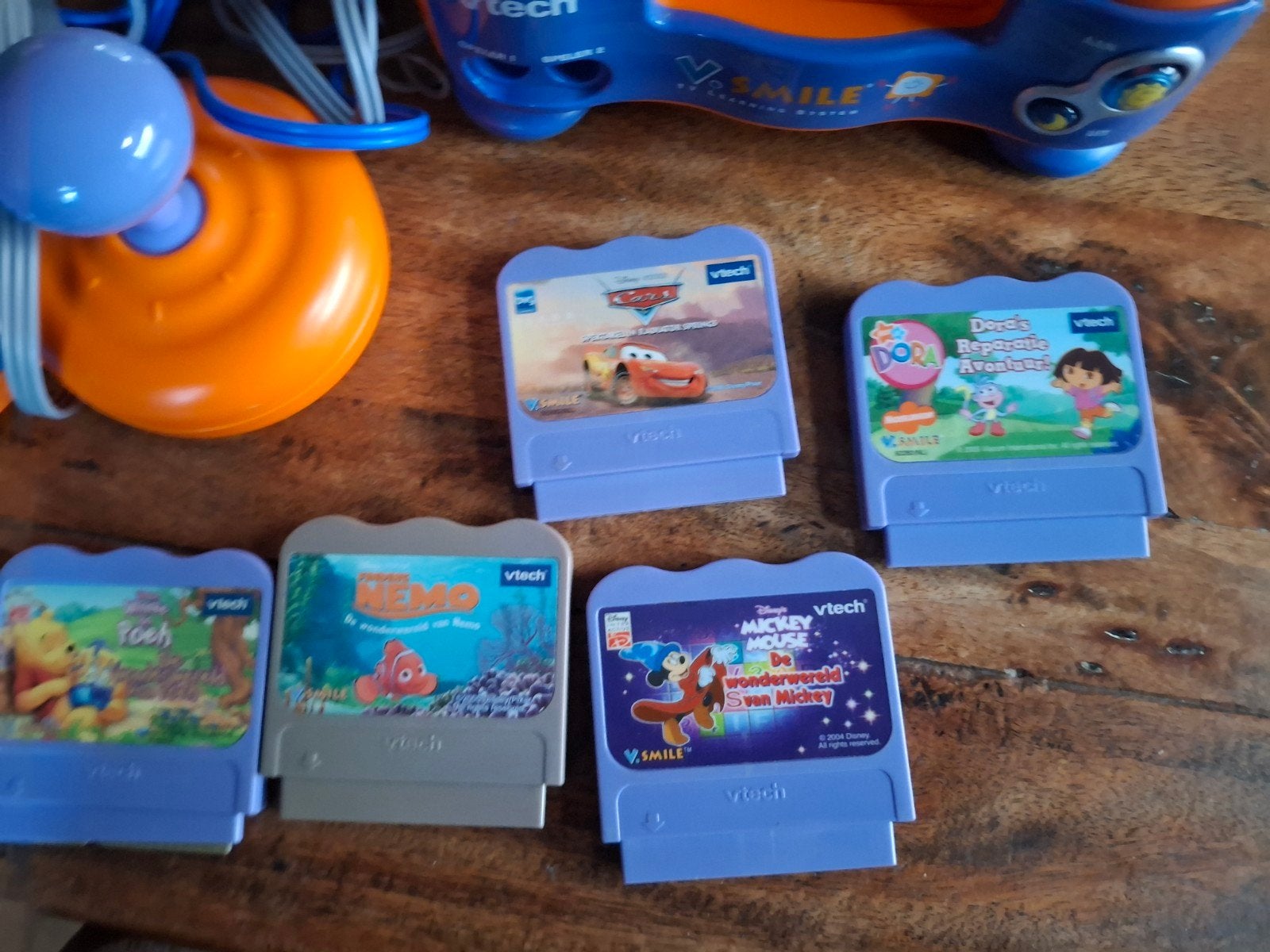 Foto 2 van VTech V.Smile Console met 5 Spellen - Compleet Pakket